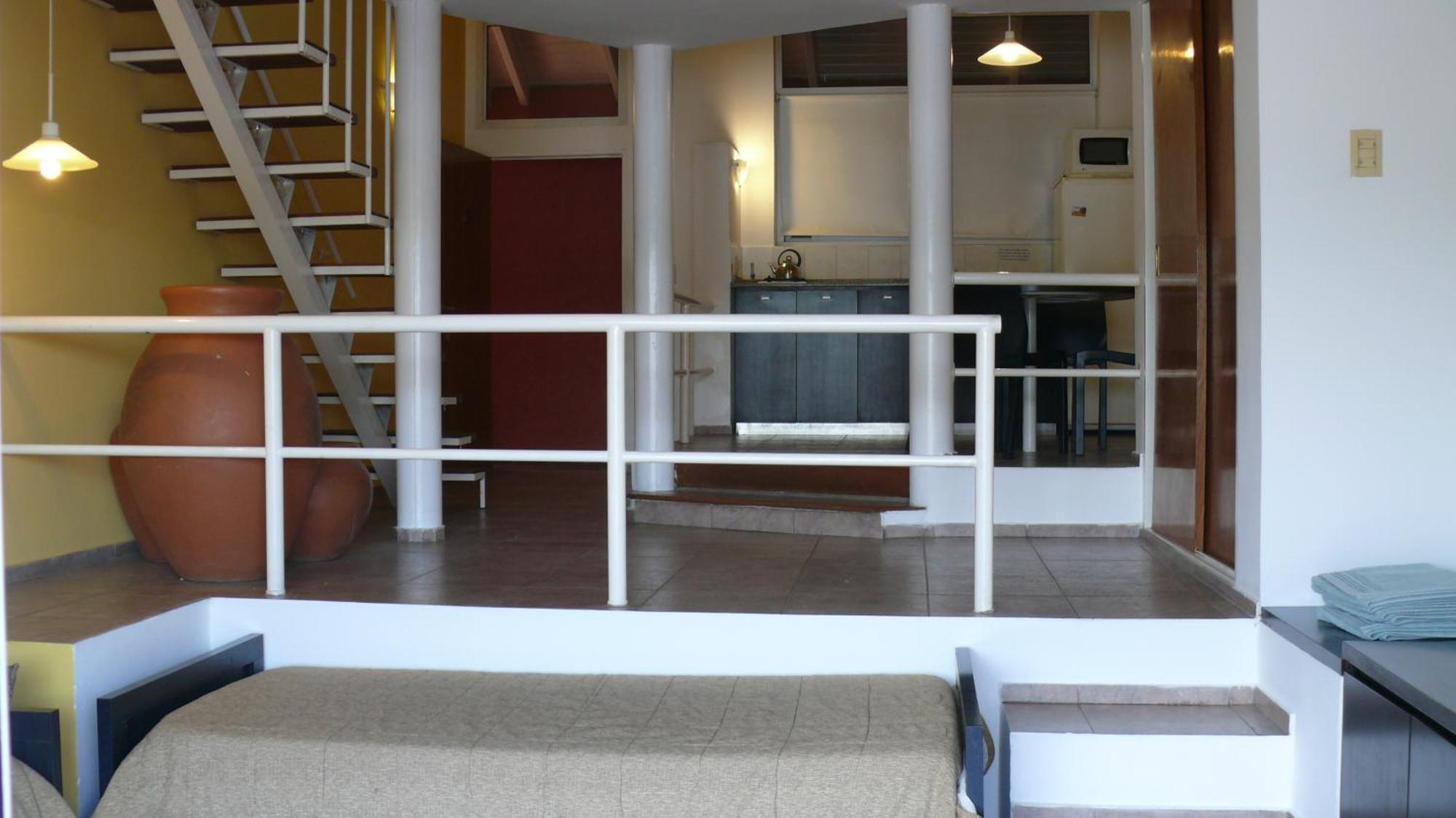 Lake Buenavista Apart Hotel & Suites Villa Carlos Paz Exterior photo